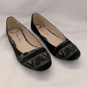 Penny Loves Kenny Black Flats With Silver Design